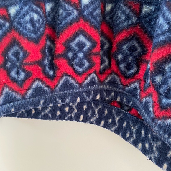 SOLD: Vintage Oversized 3/4 Zip Fleece - Picture 2 of 7